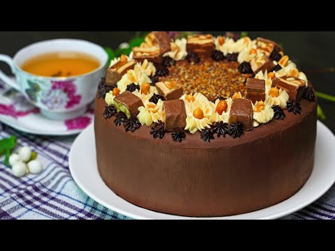 Видео: Торт "СНИКЕРС" 😍 НЕРЕАЛЬНО ВКУСНЫЙ!!! Домашний Торт на Праздник Рецепт | Кулинарим с Таней