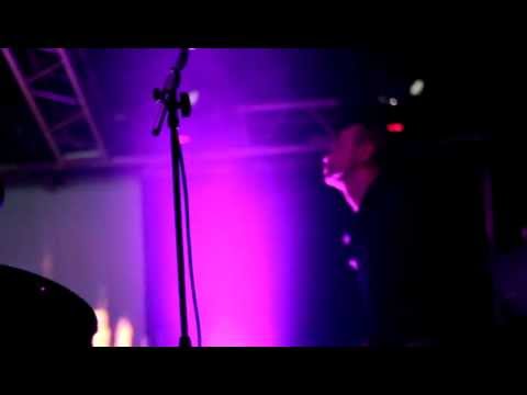 Видео: Дельфин - Душа (Новая песня, Зал Ожидания 21.04.2012)