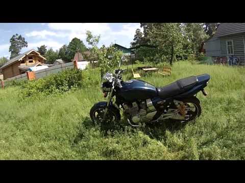 Видео: Обзор Yamaha XJR400