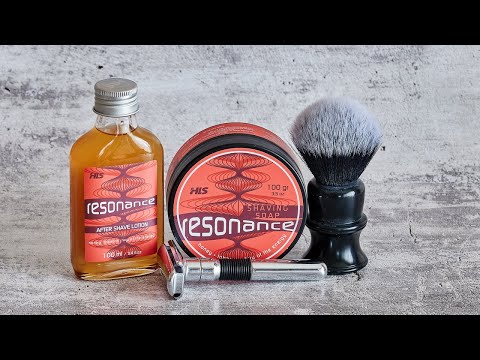 Видео: Merkur FUTUR 701 Adjustable Razor. Мыло и лосьон HLS Resonance. Помазок HLS Tuxedo | HomeLike