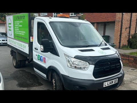 Видео: День со мной Лиам из South East Rubbish