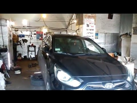 Видео: Hyundai Accent замена балочных сайлентблоков не снимая балки