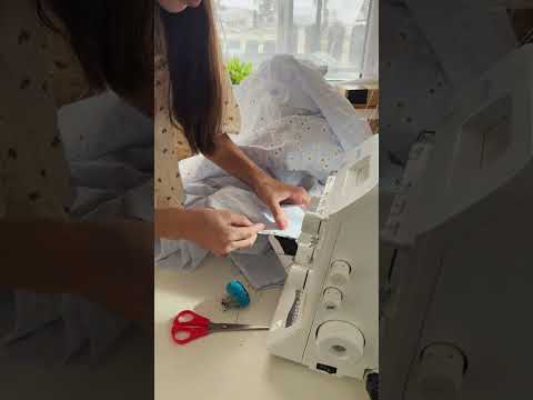 Видео: Как шью  все платья  по одной выкройке. Моделирую не профессионально, а на глаз 😃