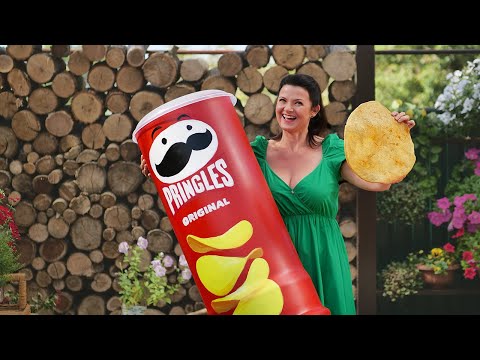 Видео: Pringles. Мы приготовили самые крупные картофельные чипсы на YouTube