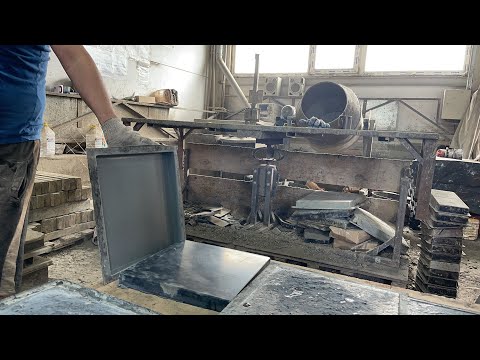 Видео: Производство тротуарной плитки по технологии Мрамор из бетона. Расформовка