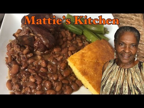 Видео: Самый простой в мире способ приготовить фасоль пинто и копчёные свиные рульки | Кухня Мэтти