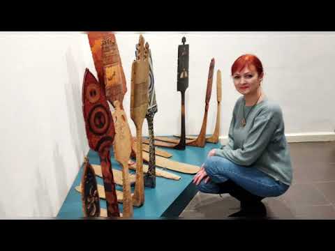 Видео: Работа с крапивным волокном в летнее, осеннее и зимнее время.