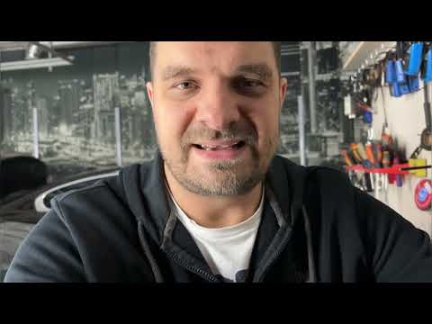 Видео: Jaguar XF. Не управляет замками. Слетел дамп. Повезло.