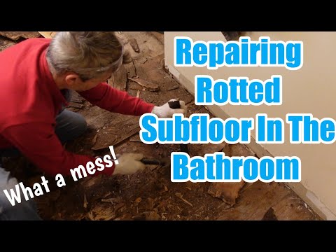 Видео: Ремонт сгнившего чернового пола в ванной комнате