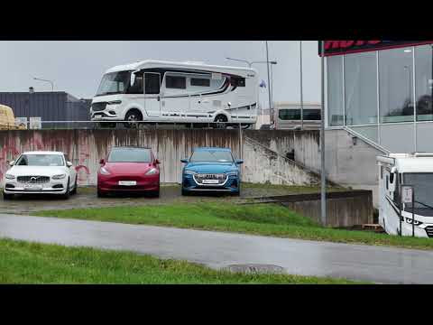 Видео: VLOG: 02-11-25 г. ездили на кладбище/ магазин LIDL/ засолили лосось