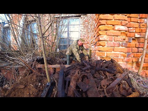 Видео: С ВИДУ ОБЫЧНАЯ ТРАКТОРНАЯ ТЕЛЕГА, СТАЛИ КОПАТЬ И НЕ СМОГЛИ ОСТАНОВИТЬСЯ!