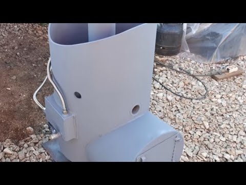 Видео: Довариваем ПЕЧЬ В БАНЮ из 530 трубы с открытой каменкой и теплообменником