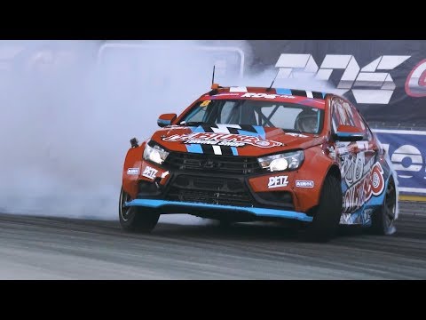 Видео: Что может заднеприводная Lada Vesta?