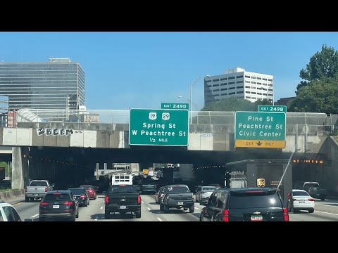 Видео: Жизнь и Жесть Тракиста в США 🇺🇸 Повседневные казусы на работе в Америке.