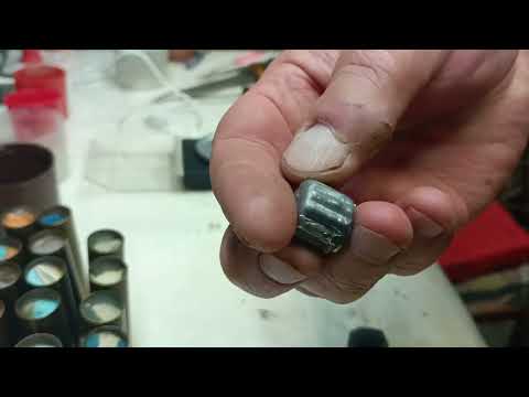 Видео: Разборка старых, чужих патронов 12 калибра