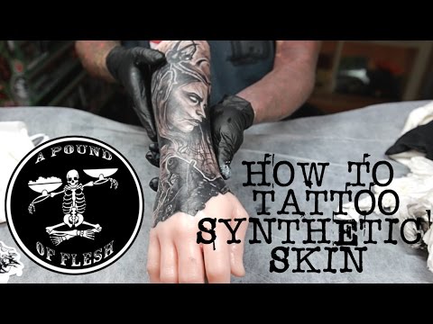 Видео: КАК НАНЕСТИ ТАТУИРОВКУ НА СИНТЕТИЧЕСКУЮ КОЖУ / СРАВНИТЬ С НАСТОЯЩЕЙ КОЖЕЙ / ФУНТ ПЛОТИ / ТРЕНИРОВ...
