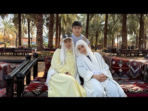 Видео: МЕДИНАҒА ОТБАСЫМЫЗБЕН КЕЛДІК #анара