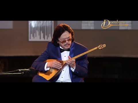 Видео: Секен Тұрысбеков  - Көк бөрі