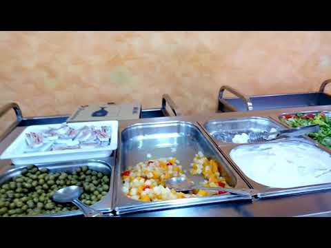 Видео: Завтрак в отеле Аль Бустан, Шарджа