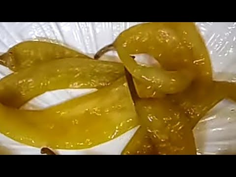 Видео: Цицак Армянский. Солим перец в бочке. Часть 2.