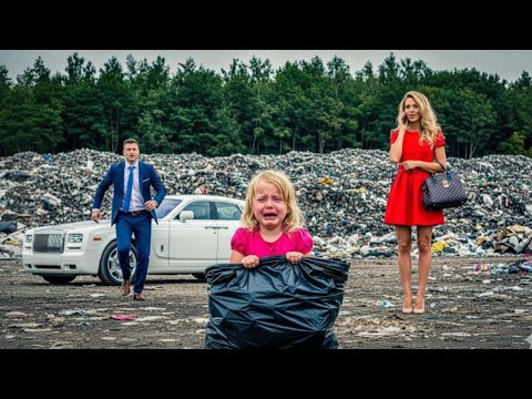 Видео: Он нашёл девочку в мусорном мешке. И не смог пройти мимо.