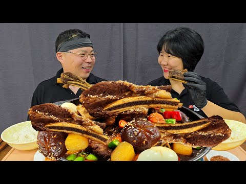 Видео: Тает во рту, крадет ваш рис — Galbi-jjim Mukbang