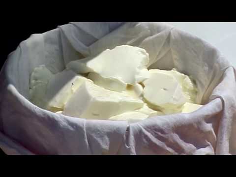 Видео: Овче сирене || Как се прави у дома || Рецепта от Момино село.