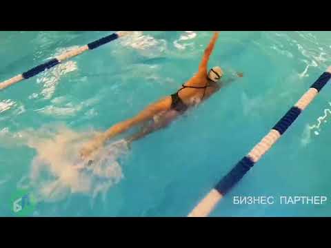 Видео: Кроль, брасс, баттерфляй – техника плавания
