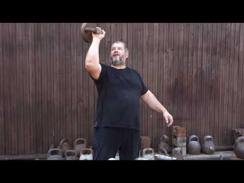 Видео: УПРАЖНЕНИЯ НА ХВАТ С ГИРЯМИ SOME EXERCISES WITH KETTLEBELLS FOR GRIP STRENGTH DEVELOPMENT
