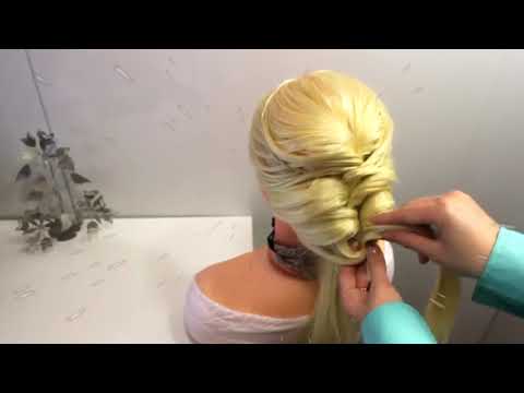 Видео: ВЕЧЕРНЯЯ ОБЪЕМНАЯ ПРИЧЕСКА ЛЕГКАЯ БЫСТРАЯ КОСА ИЗ РЕЗИНОК Прически в школу на выпускной вечер