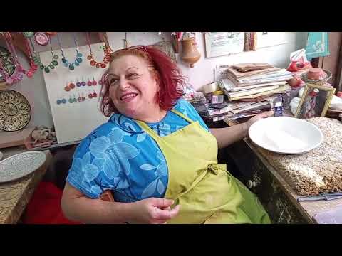 Видео: Как се рисува върху грънци? /How do you paint on pots?#как #how  #pots #painting  #занаяти #crafts