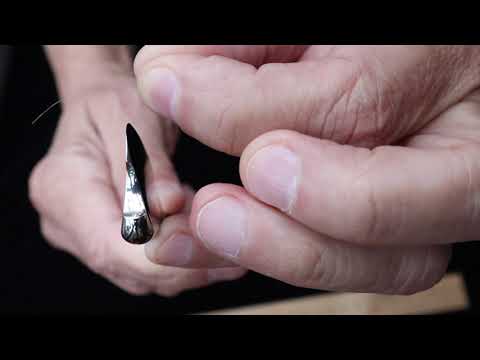 Видео: Тест опасной бритвы на рез волоса Мифы и Реальность Straight razor HHT Hanging Hair Test