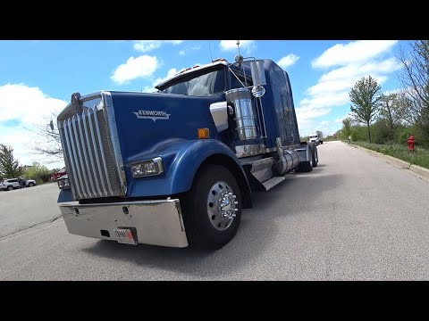 Видео: Kenworth W900 Проходит обкатку