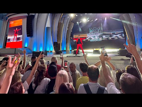 Видео: Алексей Московский. Акатуй Чебоксары 2024. Москва. ВДНХа♥️ #live #moscow #танцы #funny #dance #танец