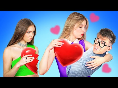 Видео: Моя Мама Любит Меня из-за Денег! Богатая Дочь В Бедной Семье