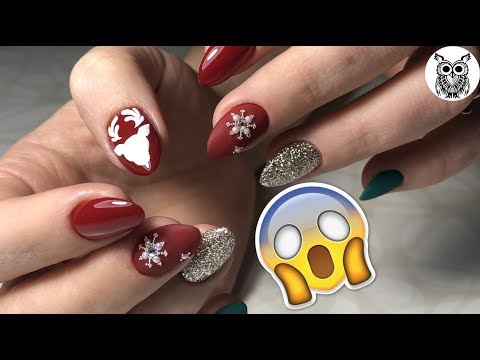 Видео: МОЕ ПЕРВОЕ НАРАЩИВАНИЕ || Красивый новогодний маникюр