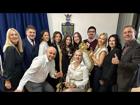 Видео: Поздравление ОДНИМ словом с днем рождения Компании. Осторожно! Очень смешно!