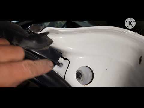 Видео: "Как снять стекло двери 🤯 на Фольксваген Туарэг 3.2"