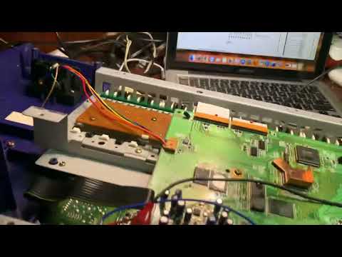 Видео: Ремонт синтезатора Roland JX-305 Частина 2: більш поглиблена діагностика.