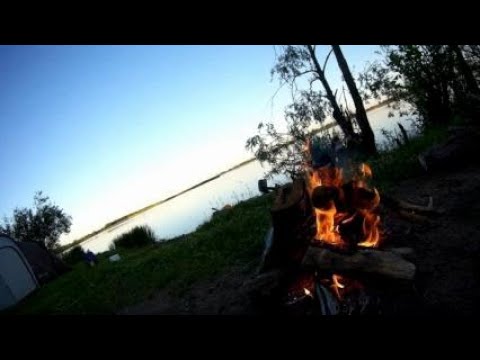 Видео: рыбалка на Каме с ночевкой, перемет на сома, рыбалка на кольцо, рыбалка на троллинг.