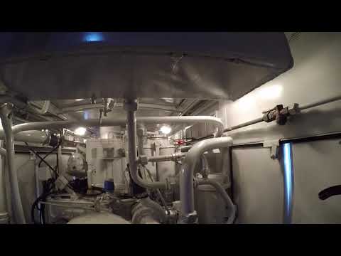 Видео: ТГМ4Б. В дизельном помещении под нагрузкой