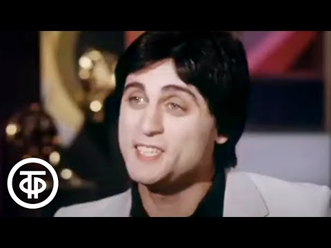 Видео: Сархан Гурбанбеков "Кружатся диски" (1981)
