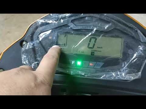 Видео: Снегоход Racer SM300