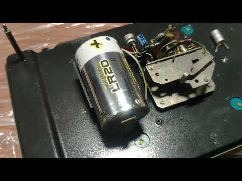 Видео: Ремонт  электромехатронных часов Маяк  1960-х годов.