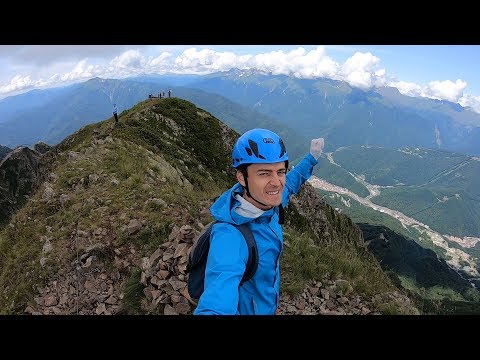 Видео: Подъем на вершину Черная Пирамида | Зиплайн | Zipline