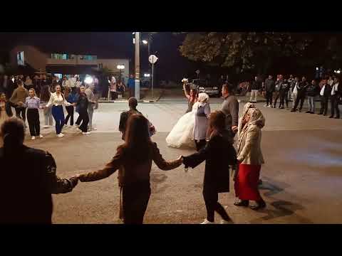 Видео: орк. Якоруда - Тез очи зелени