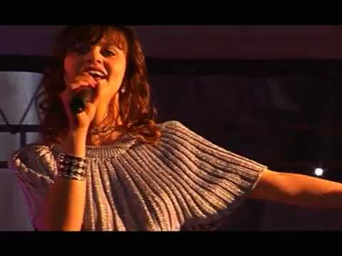 Видео: Alina Mak - "А де моя весна" / "Where is my Spring"... Beautiful Ukrainian Singer