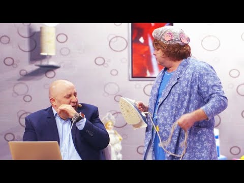 Видео: 😂 Теща ЖЕСТКО проучила Зятя - Дизель Шоу 2021 Лучшее - Приколы за апрель | ЮМОР ICTV