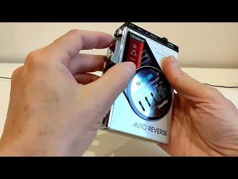 Видео: Кассетный плеер Aiwa HS-R9  1986г