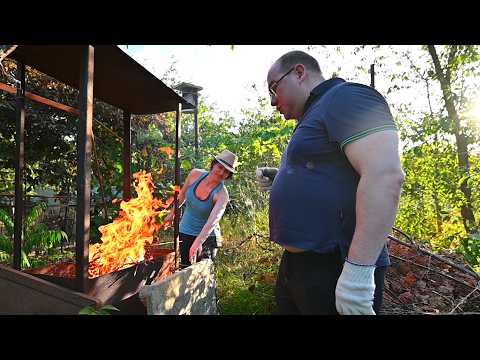 Видео: НОВОСТЬ ДНЯ ❗❗❗ДАЧА РОДИТЕЛЕЙ ПРОДАЁТСЯ!? ЧТО МЫ БУДЕМ ДЕЛАТЬ С ДАЧЕЙ? ШАШЛЫКИ НА ДАЧЕ❗❗❗